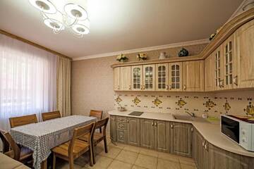 Фото номера Апартаменты - Двухуровневые Отель Olga Deluxe г. Татаров 4