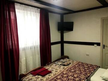 Фото номера Стандартный двухместный номер с 2 отдельными кроватями Мотели Fayniy Motel г. Татаров 16