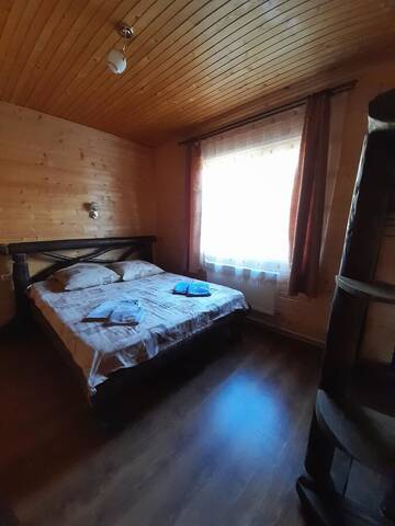 Фото номера Двухуровневые апартаменты Апартаменты Cottage Zhelikhovskykh г. Татаров 10